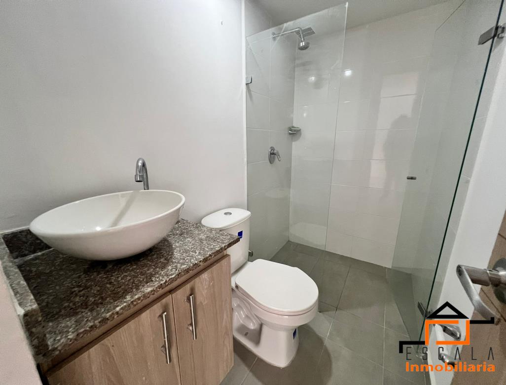 Apartamento En Venta Loma De Los Bernal Medellin